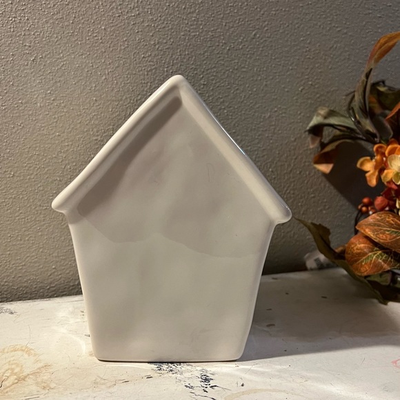 Rae Dunn 🌟HP🌟Travel Fund Bank - Picture 2 of 4